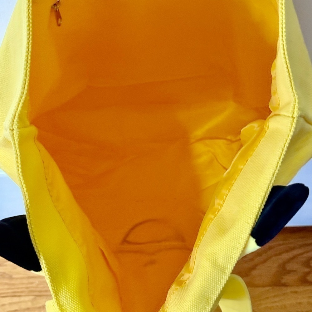 Woman Or Girls Pokemon Pikachu Bag​​​​​​​​​​​​​​​ - Picture 3 of 3